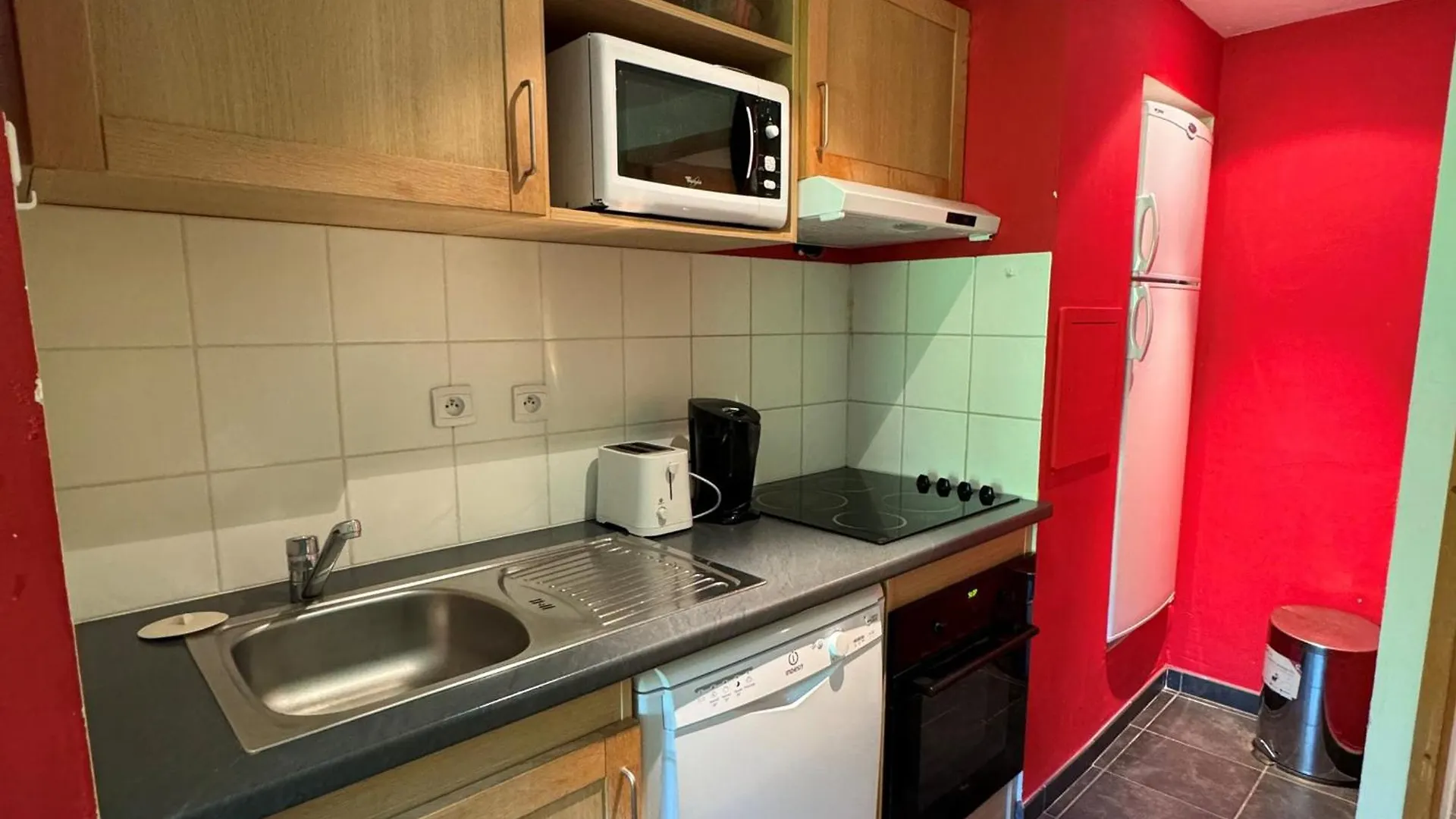 Studio Ski Aux Pieds Avec Piscine Chauffee, Wifi Et Animaux Admis - Fr-1-181-2822 La Plagne-Tarentaise